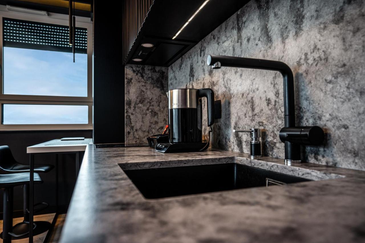 Fillhus Apartments Познан Екстериор снимка